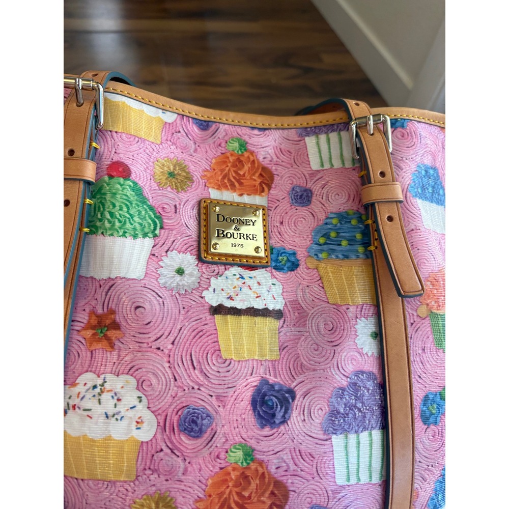 Dooney & Bourke Pink Cupcake Print Tote Bag Leather Trim Shopper Handbag - Picture 3 of 7
